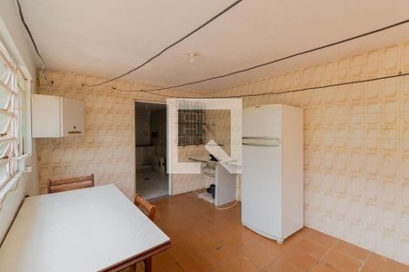 Casa à venda com 360m², 2 quartos e 6 vagasÁrea de Serviço