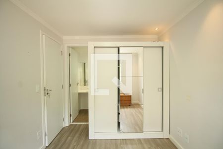 Suíte  de apartamento para alugar com 2 quartos, 57m² em Parque Reboucas, São Paulo