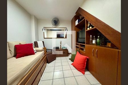 Apartamento à venda com 4 quartos, 200m² em Icaraí, Niterói