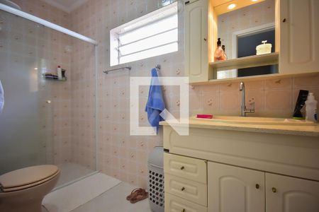 Casa à venda com 200m², 3 quartos e 3 vagasBanheiro Suíte