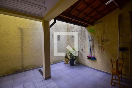 Casa à venda com 200m², 3 quartos e 3 vagasQuintal