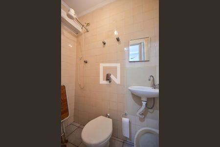 Casa à venda com 200m², 3 quartos e 3 vagasBanheiro de Serviço