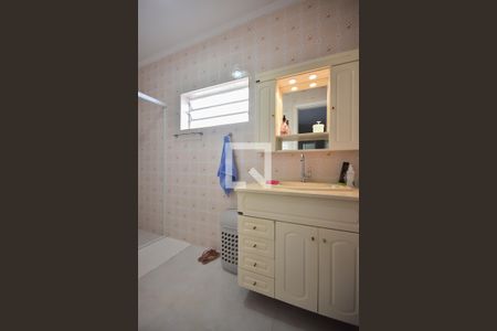 Casa à venda com 200m², 3 quartos e 3 vagasBanheiro Suíte