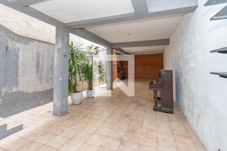 Casa à venda com 267m², 3 quartos e 2 vagas Casa à venda com 267m², 3 quartos e 2 vagasÁrea de lazer