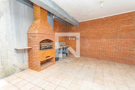 Casa à venda com 267m², 3 quartos e 2 vagas Casa à venda com 267m², 3 quartos e 2 vagasÁrea de lazer