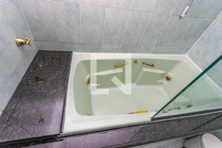 Casa à venda com 267m², 3 quartos e 2 vagas Casa à venda com 267m², 3 quartos e 2 vagasBanheiro da suíte - Banheira