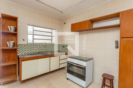 Casa à venda com 267m², 3 quartos e 2 vagas Casa à venda com 267m², 3 quartos e 2 vagasCozinha