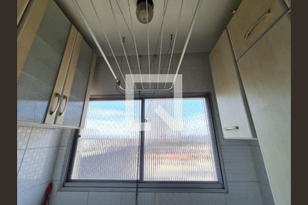 Apartamento à venda com 70m², 2 quartos e 1 vagaÁrea de Serviço