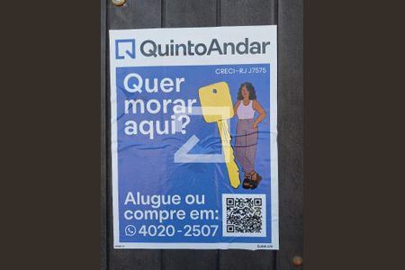 Casa à venda com 1037m², 5 quartos e 4 vagasPlaca