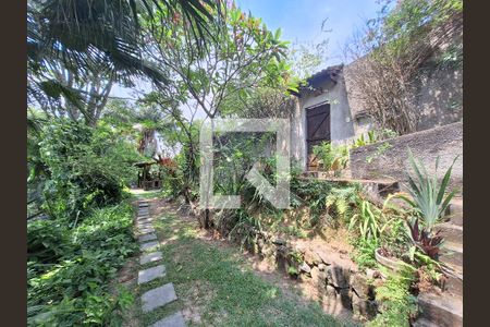 Casa à venda com 1037m², 5 quartos e 4 vagasÁrea externa