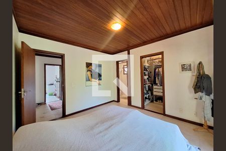 Casa à venda com 1037m², 5 quartos e 4 vagasSuíte 3