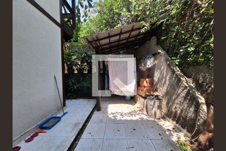 Casa à venda com 1037m², 5 quartos e 4 vagasÁrea de serviço