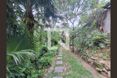 Casa à venda com 1037m², 5 quartos e 4 vagasÁrea externa