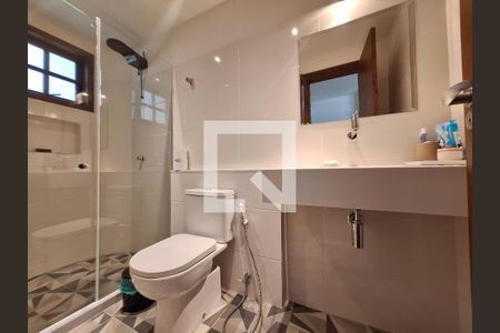 Casa à venda com 1037m², 5 quartos e 4 vagasBanheiro da suíte 4