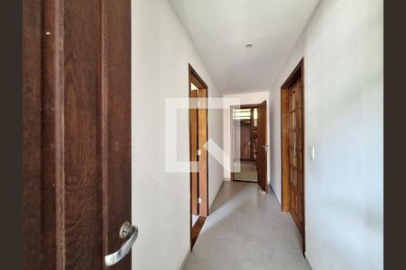 Casa à venda com 1037m², 5 quartos e 4 vagasCorredor