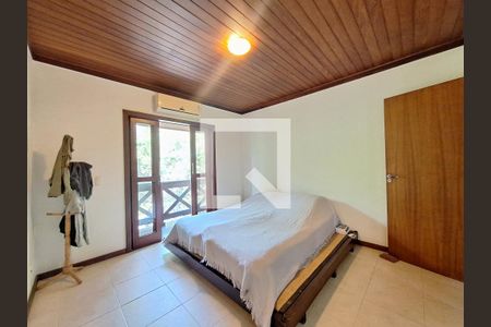 Casa à venda com 1037m², 5 quartos e 4 vagasSuíte 3