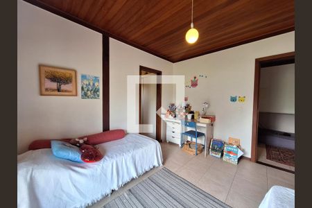 Casa à venda com 1037m², 5 quartos e 4 vagasSuíte 1