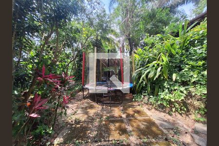 Casa à venda com 1037m², 5 quartos e 4 vagasÁrea externa