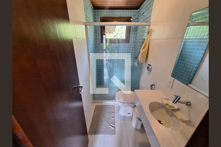 Casa à venda com 1037m², 5 quartos e 4 vagasBanheiro da suíte 2