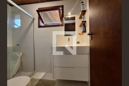 Casa à venda com 1037m², 5 quartos e 4 vagasBanheiro da suíte 3