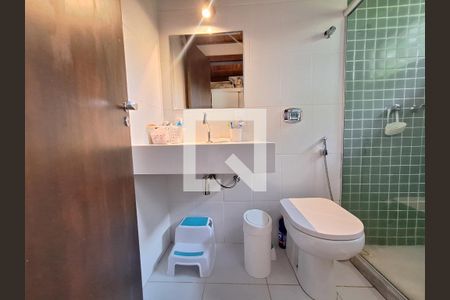 Casa à venda com 1037m², 5 quartos e 4 vagasBanheiro da Suíte 1