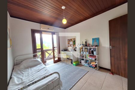 Casa à venda com 1037m², 5 quartos e 4 vagasSuíte 2