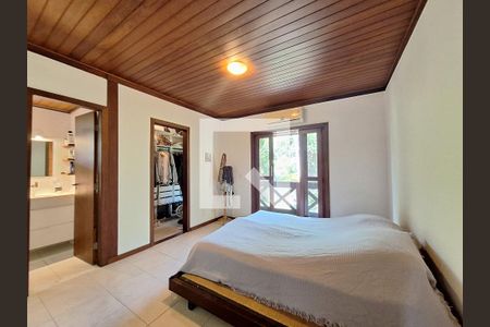 Casa à venda com 1037m², 5 quartos e 4 vagasSuíte 3