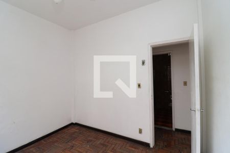 Quarto 2 de apartamento para alugar com 2 quartos, 56m² em Cacuia, Rio de Janeiro