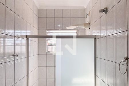Casa à venda com 100m², 2 quartos e 2 vagasBanheiro Social