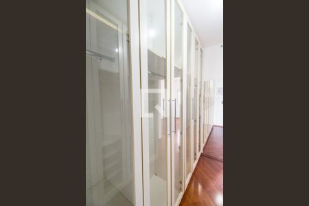 Apartamento para alugar com 135m², 4 quartos e 3 vagas Apartamento para alugar com 135m², 4 quartos e 3 vagasCloset da suíte 1