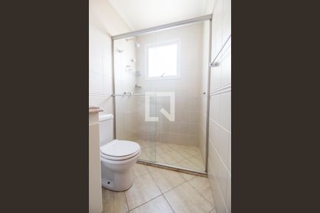 Apartamento para alugar com 135m², 4 quartos e 3 vagas Apartamento para alugar com 135m², 4 quartos e 3 vagasBanheiro da Suíte 3