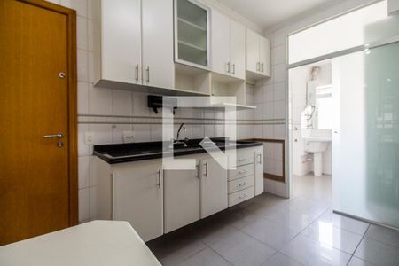 Cozinha de apartamento para alugar com 4 quartos, 135m² em Tamboré, Barueri