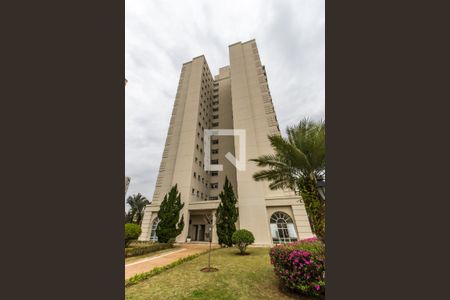 Apartamento para alugar com 135m², 4 quartos e 3 vagasFachada