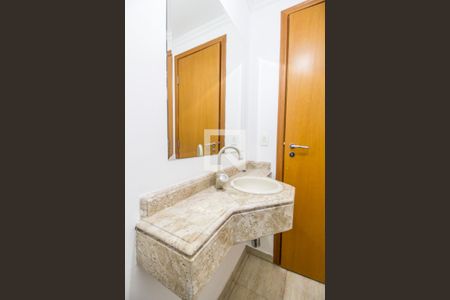 Apartamento para alugar com 135m², 4 quartos e 3 vagas Apartamento para alugar com 135m², 4 quartos e 3 vagasLavabo