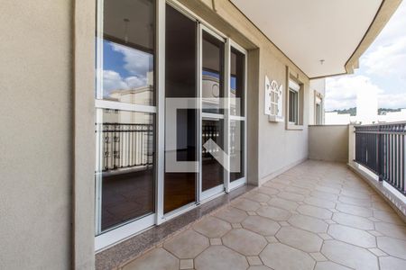 Apartamento para alugar com 135m², 4 quartos e 3 vagas Apartamento para alugar com 135m², 4 quartos e 3 vagasVaranda