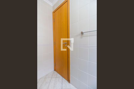 Apartamento para alugar com 135m², 4 quartos e 3 vagas Apartamento para alugar com 135m², 4 quartos e 3 vagasBanheiro da Suíte 2
