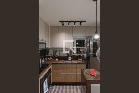 Apartamento à venda com 52m², 2 quartos e 1 vaga Apartamento à venda com 52m², 2 quartos e 1 vagaCozinha