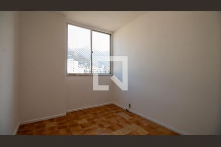 Quarto 1 de apartamento à venda com 2 quartos, 75m² em Maracanã, Rio de Janeiro