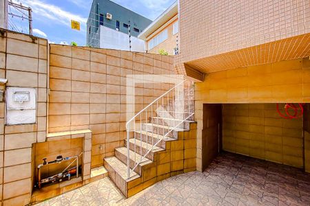 Casa à venda com 359m², 4 quartos e 2 vagasGaragem