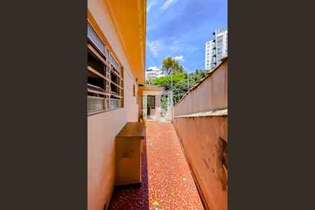 Casa à venda com 359m², 4 quartos e 2 vagasÁrea externa