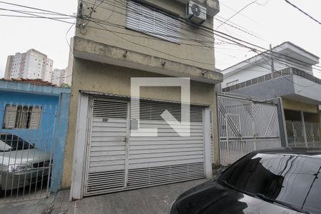 Casa para alugar com 75m², 2 quartos e 1 vagaFachada