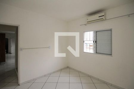Casa para alugar com 75m², 2 quartos e 1 vagaQuarto 02