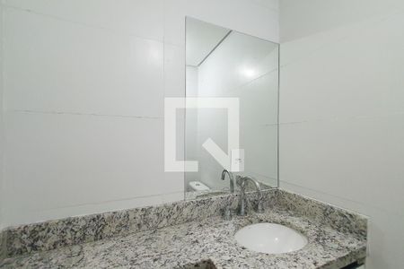 Apartamento à venda com 58m², 2 quartos e 1 vaga Apartamento à venda com 58m², 2 quartos e 1 vagaBanheiro Social