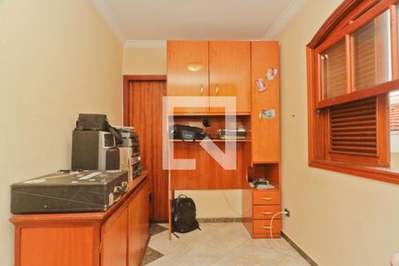 Casa para alugar com 175m², 3 quartos e 2 vagasSuíte 3