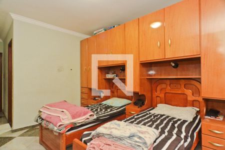 Casa para alugar com 175m², 3 quartos e 2 vagasSuíte 2