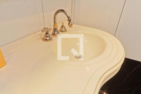 Casa para alugar com 175m², 3 quartos e 2 vagasBanheiro da Suíte 1