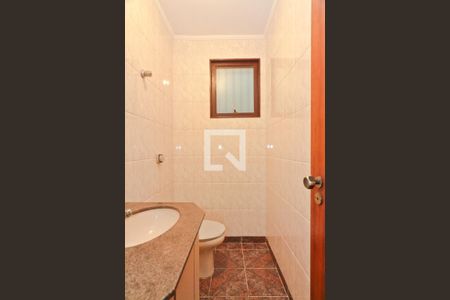 Lavabo de casa para alugar com 3 quartos, 175m² em Parque Sao Domingos, São Paulo