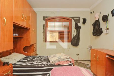 Casa para alugar com 175m², 3 quartos e 2 vagasSuíte 2