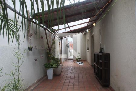 Casa para alugar com 140m², 4 quartos e 1 vagaQuintal