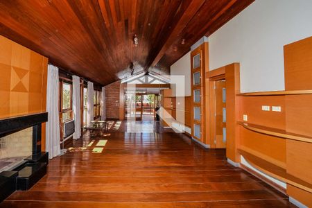 Apartamento para alugar com 518m², 5 quartos e 3 vagas Apartamento para alugar com 518m², 5 quartos e 3 vagasCobertura